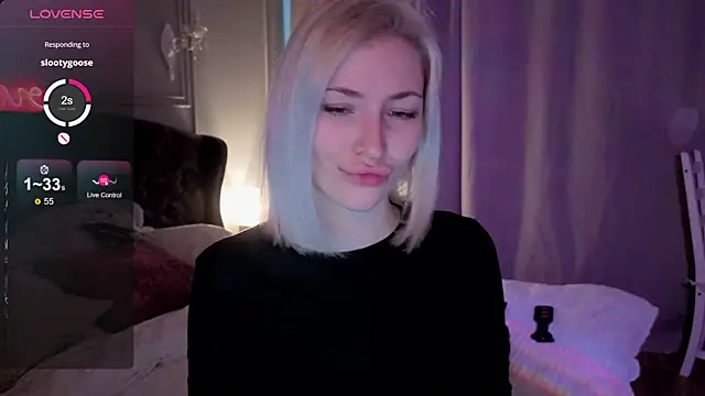 Snapshot of alexa_novak chatting on 10, 9, 2025 alexa novak online show from 10, 9, 2025