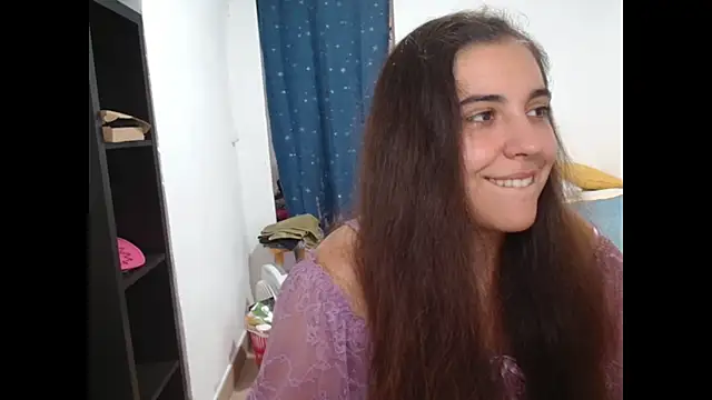 Ursumi1 online show from 9, 10, 2025