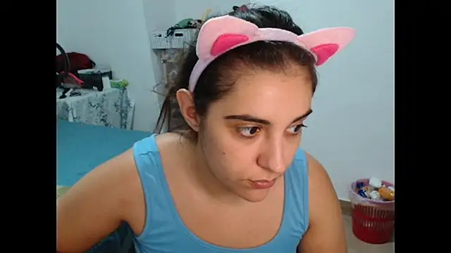 Ursumi1 online show from 23, 10, 2025