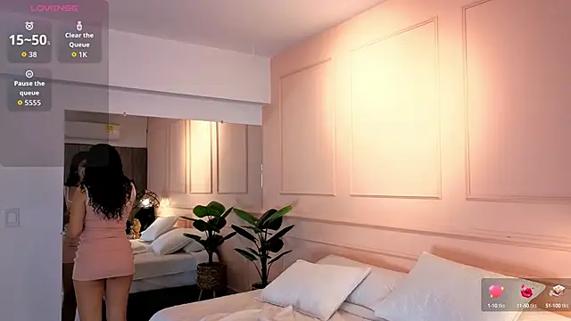 SHARONN     online show from 15, 10, 2025