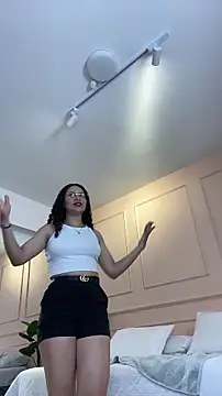 SHARONN     online show from 24, 7, 2026