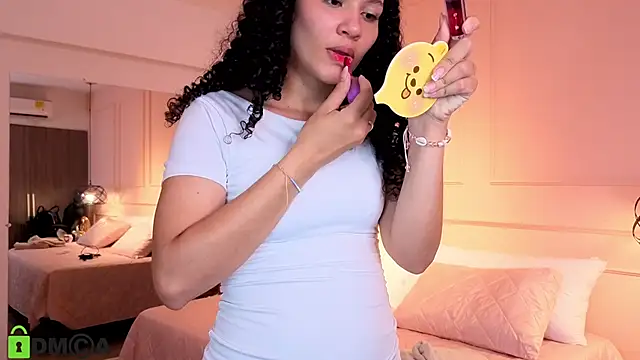 SHARONN     online show from 23, 12, 2025