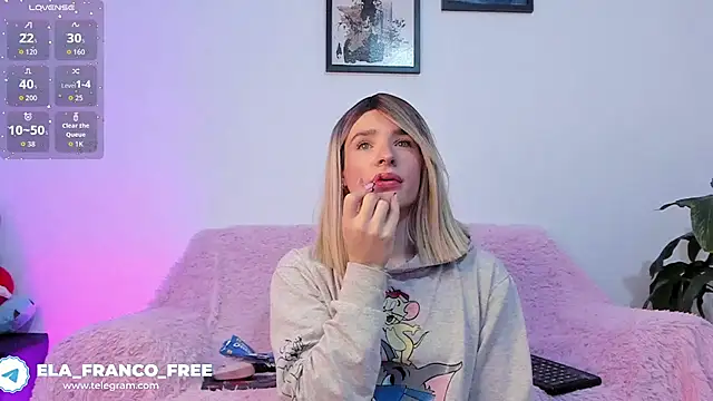 Snapshot of elafranco_ chatting on 6, 3, 2026 elafranco online show from 6, 3, 2026