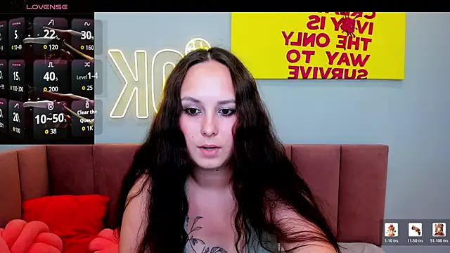 BeatriceReeves online show from 6, 7, 2026