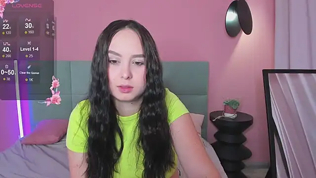 BeatriceReeves online show from 16, 11, 2025