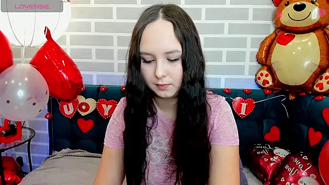 BeatriceReeves online show from 9, 2, 2026