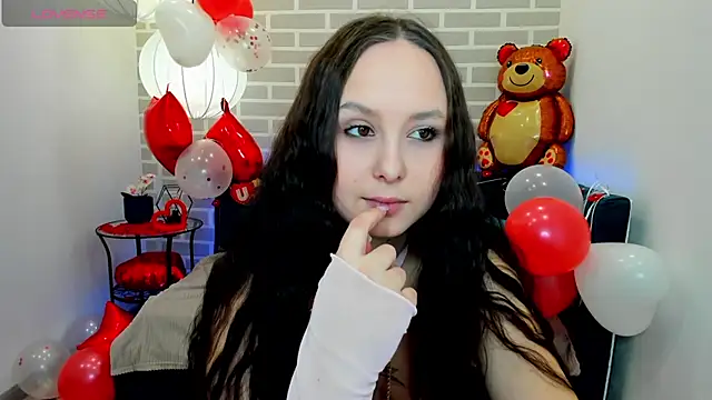 BeatriceReeves online show from 11, 2, 2026