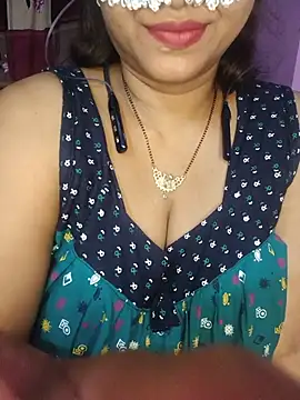 Sexy Mona Bhabhi online show from 2, 7, 2026