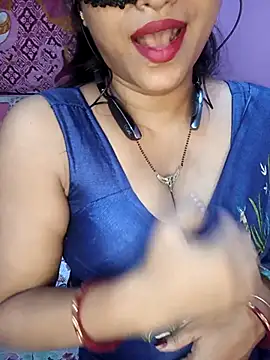 Snapshot of Sexy_Mona_Bhabhi chatting on 18, 9, 2025 Sexy Mona Bhabhi online show from 18, 9, 2025