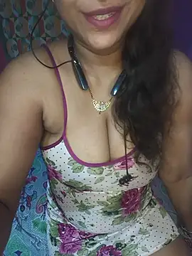 Sexy Mona Bhabhi online show from 7, 6, 2026