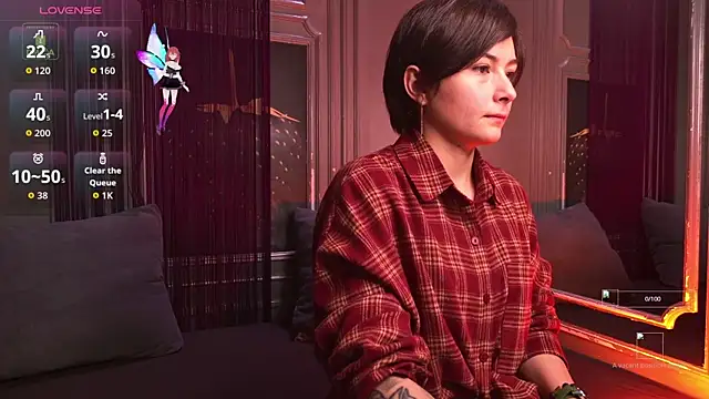 Ishtar Divine online show from 4, 12, 2025