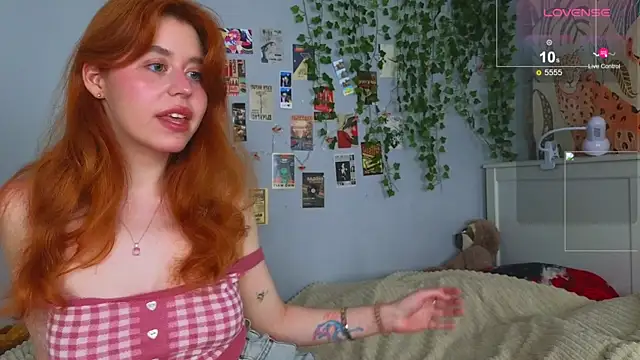 Snapshot of Penny_Staaar chatting on 11, 6, 2026 Penny Staaar online show from 11, 6, 2026