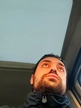 salvat22 online show from 28, 2, 2025