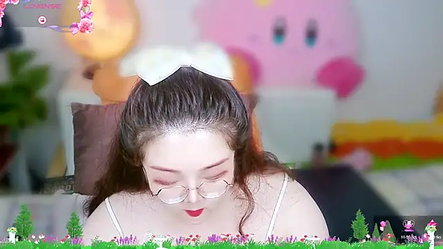 Weiwei5200 online show from 9, 11, 2025