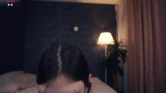 MoiraHavins online show from 15, 11, 2025