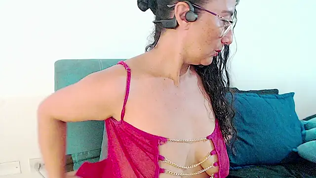 Snapshot of naugthyshanoon chatting on 4, 6, 2026 naugthyshanoon online show from 4, 6, 2026
