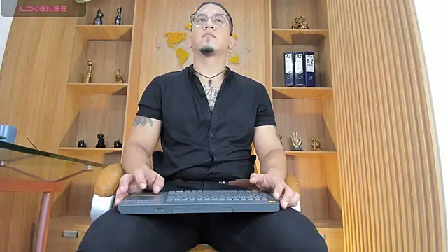 JoshMillerr  online show from 1, 6, 2026