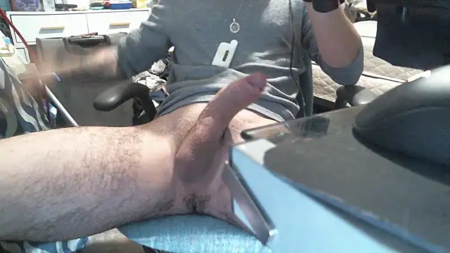Snapshot of superog122 chatting on 4, 4, 2026 superog122 online show from 4, 4, 2026