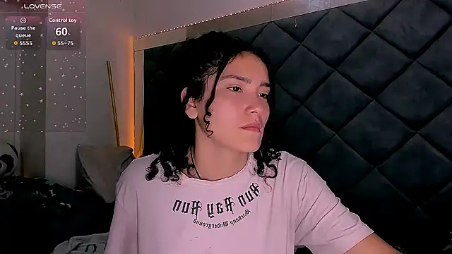 Nellyhills online show from 28, 10, 2025