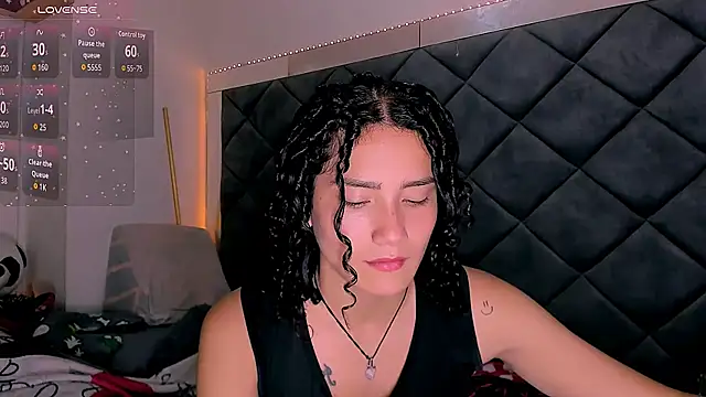 Nellyhills online show from 29, 10, 2025