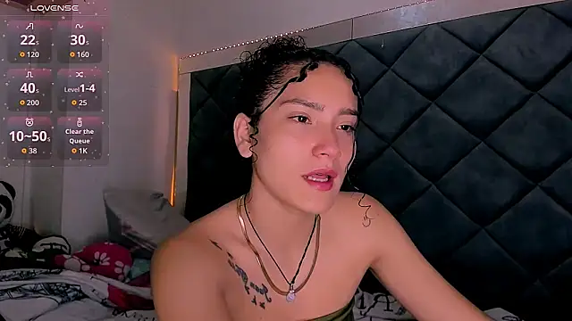 Nellyhills online show from 10, 10, 2025