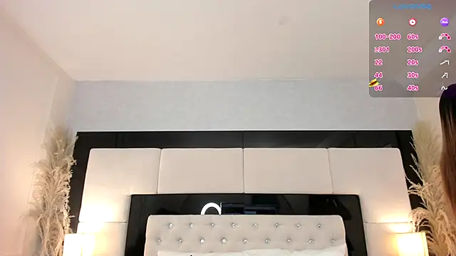 CarlaRossi  online show from 9, 10, 2025