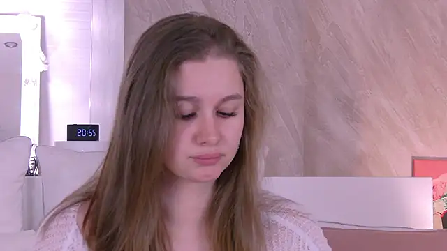 EllieHayes online show from 20, 12, 2025