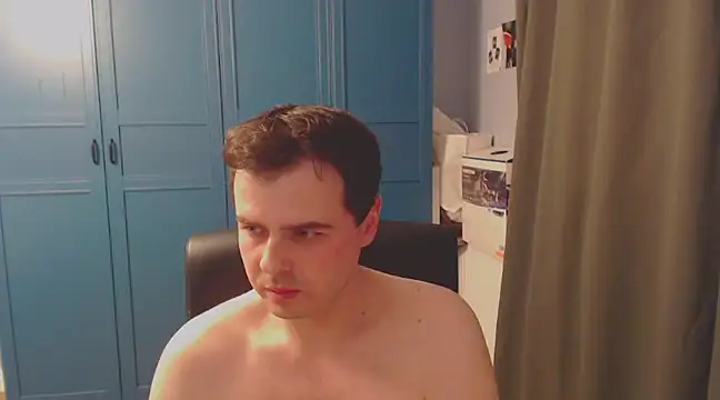 CuteMan33 online show from 22, 12, 2024