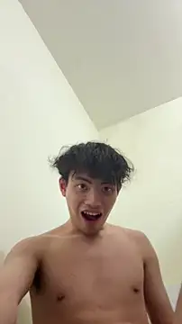 Kitjai200301 online show from 3, 11, 2025