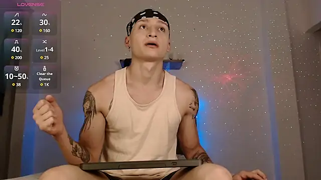 arthurphoenix  online show from 31, 12, 2024