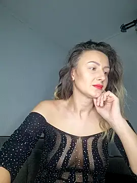 AudreyJoy online show from 17, 12, 2024