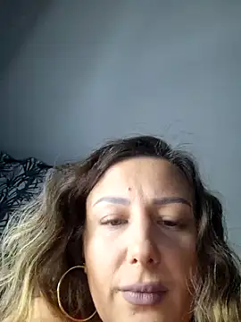 AudreyJoy online show from 9, 1, 2025