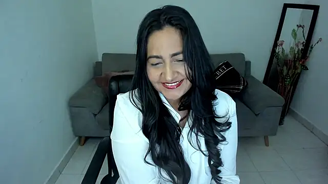 Adele Sweett online show from 13, 3, 2026