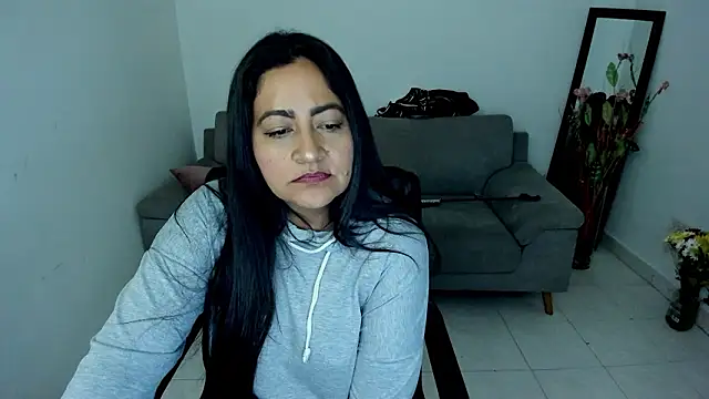 Adele Sweett online show from 23, 3, 2026