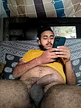 Snapshot of Rainted_Boyfriend_00x chatting on 4, 2, 2025 Rainted Boyfriend 00x online show from 4, 2, 2025