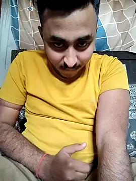 Snapshot of Rainted_Boyfriend_00x chatting on 11, 3, 2025 Rainted Boyfriend 00x online show from 11, 3, 2025