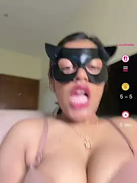 Snapshot of SEXY_JENNY_ chatting on 3, 5, 2026 SEXY JENNY online show from 3, 5, 2026