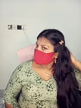 Hot-Angel  online show from 8, 11, 2025