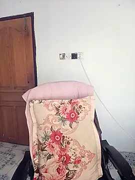 Hot-Angel  online show from 17, 11, 2025