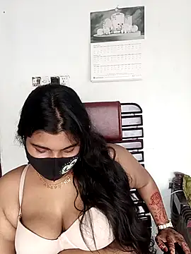 Hot-Angel  online show from 21, 4, 2026