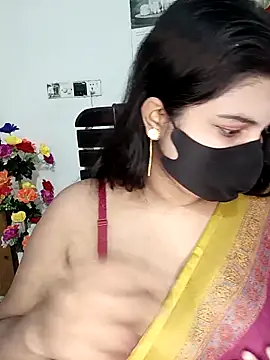 Hot-Angel  online show from 16, 2, 2026