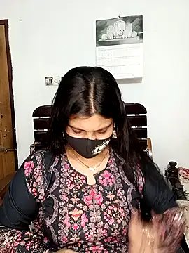 Hot-Angel  online show from 5, 4, 2026