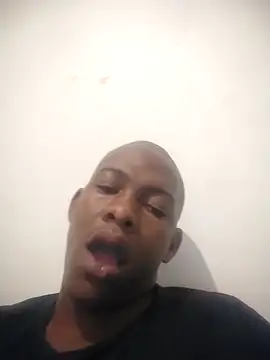 Snapshot of zuludog chatting on 17, 5, 2026 zuludog online show from 17, 5, 2026