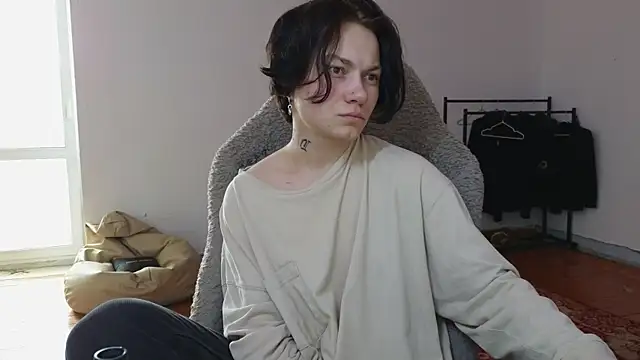 esajukyy online show from 18, 7, 2026