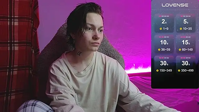 Snapshot of esajukyy chatting on 24, 10, 2025 esajukyy online show from 24, 10, 2025