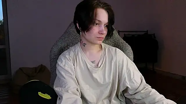 esajukyy online show from 28, 5, 2026