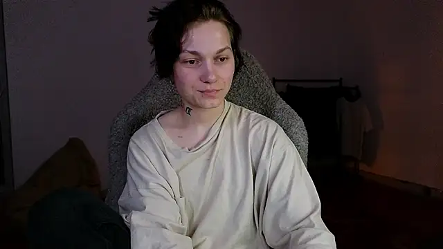 esajukyy online show from 18, 5, 2026