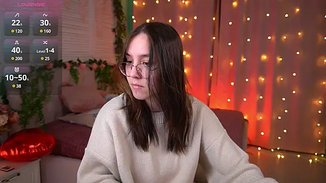 Snapshot of AmeliaMead chatting on 18, 2, 2025 AmeliaMead online show from 18, 2, 2025