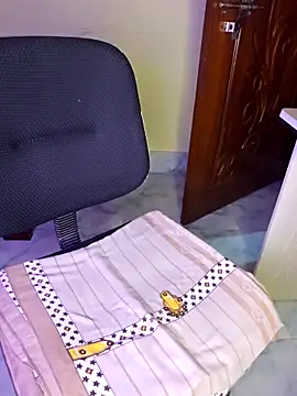 Olivia3 online show from 10, 11, 2025