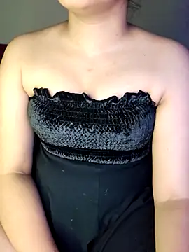 Olivia3 online show from 29, 10, 2025